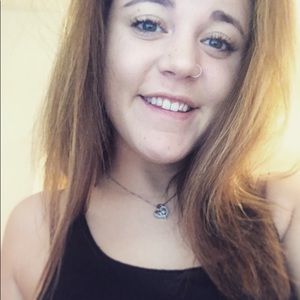 Meet your Posher, Allie